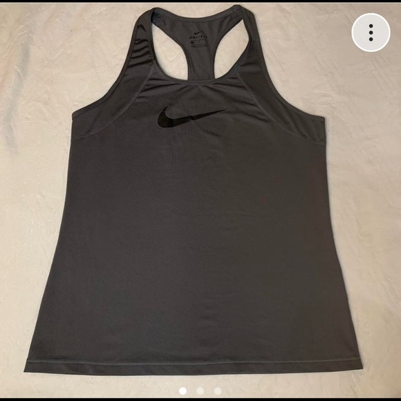 Nike tank - Picture 1 of 3